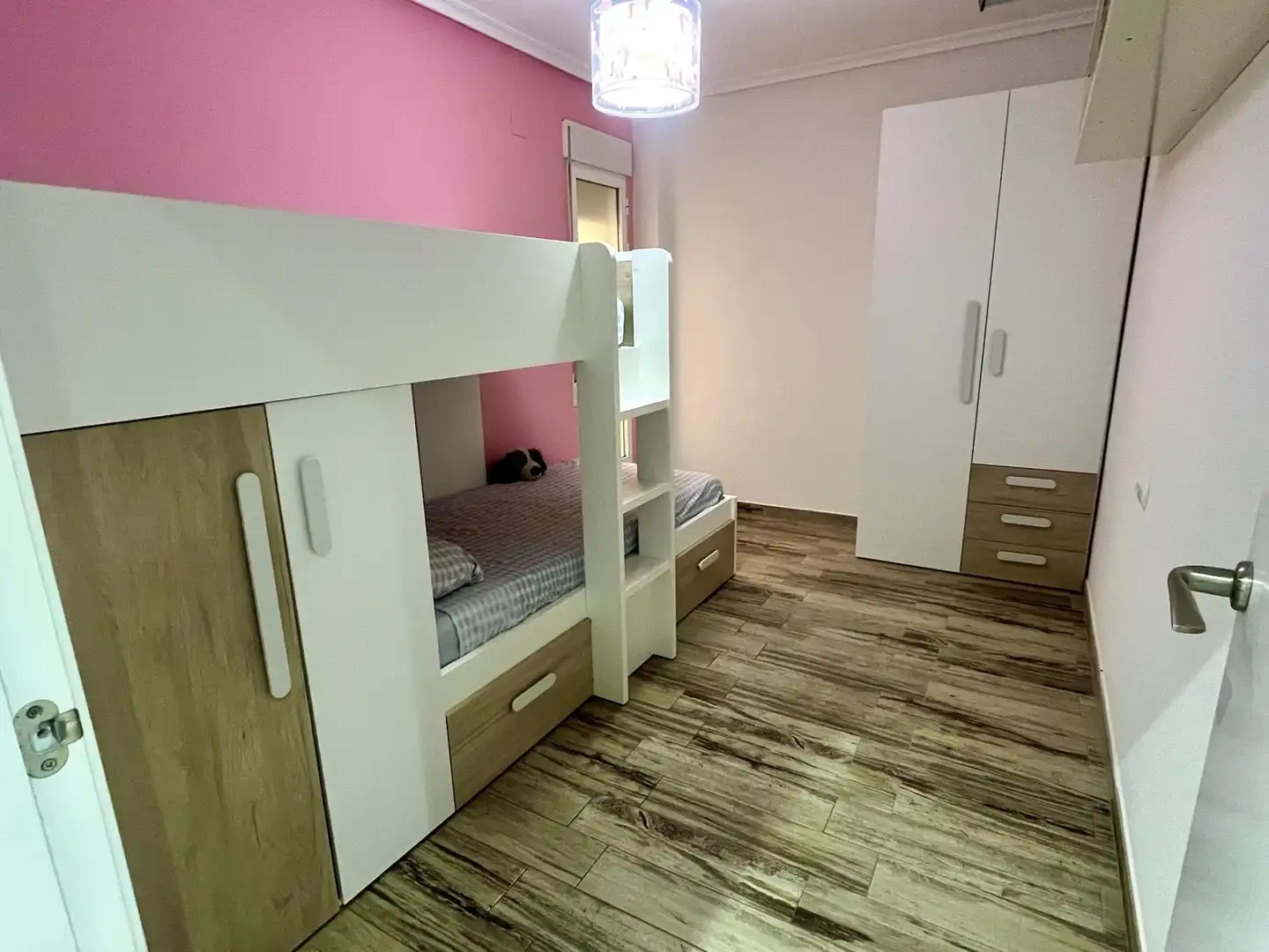 Piso en venta en Carrer de les Adelfes, 16, Torrellano Habitación de Piso en venta en Elche / Elx con Aire acondicionado, Calefacción y Parquet