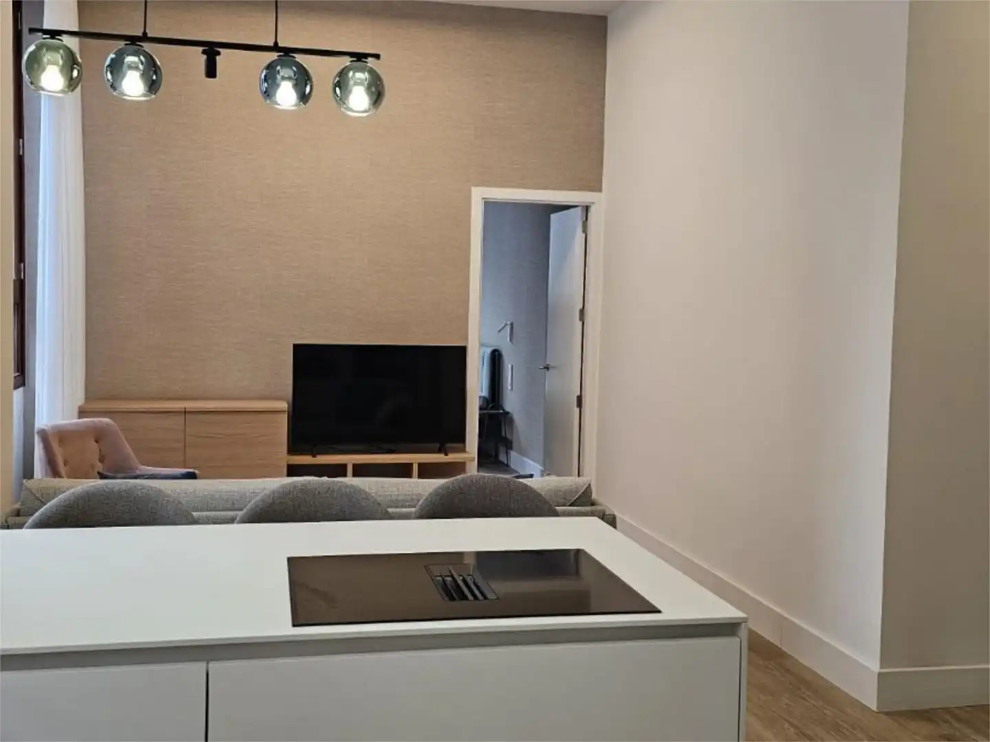 Sala d'estar de Pis de lloguer en Las Palmas de Gran Canaria amb Aire condicionat, Calefacció i Moblat