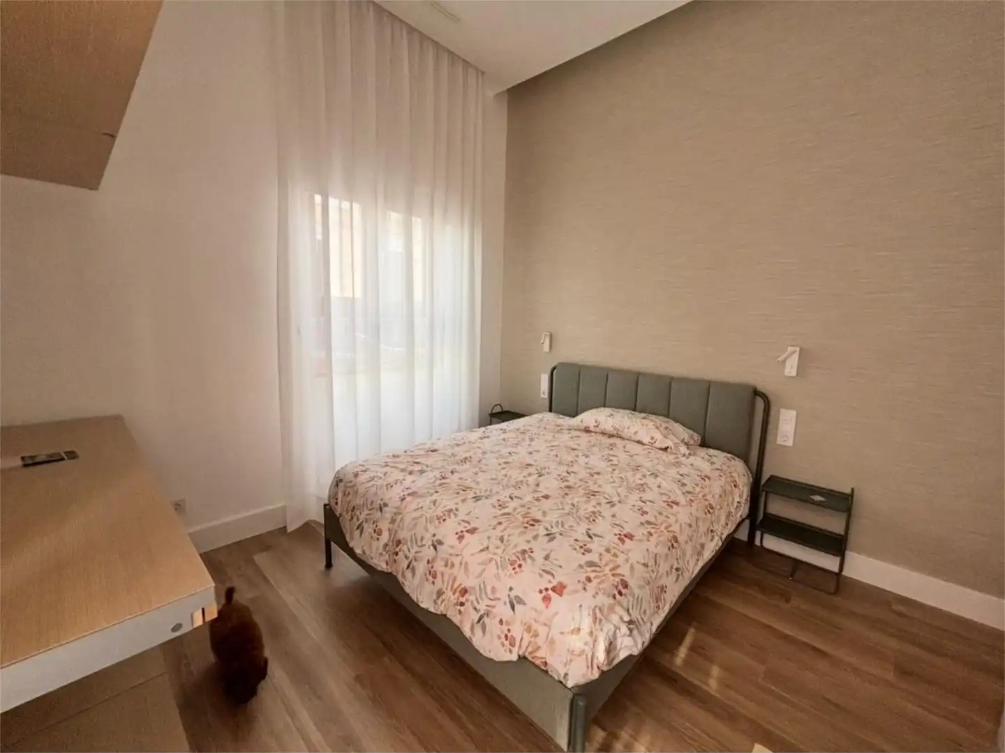 Dormitori de Pis de lloguer en Las Palmas de Gran Canaria amb Aire condicionat, Calefacció i Moblat