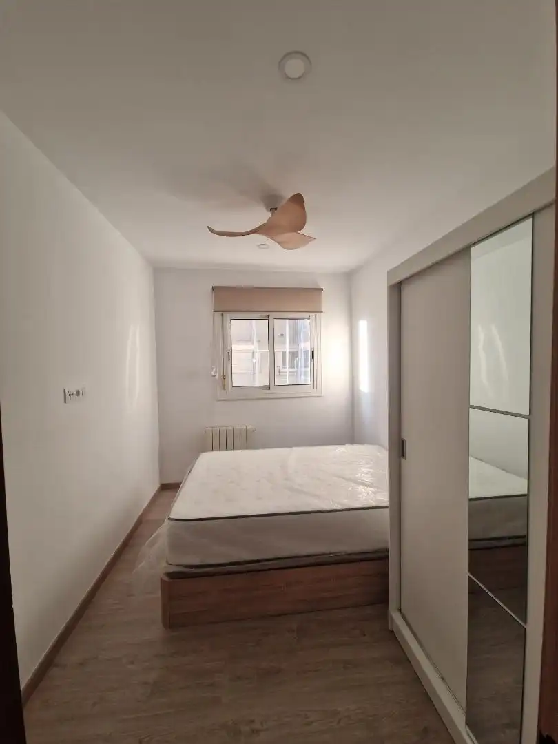 Schlafzimmer von Wohnung zur untervermieten in  Barcelona Capital mit Klimaanlage, Heizung und Parkett