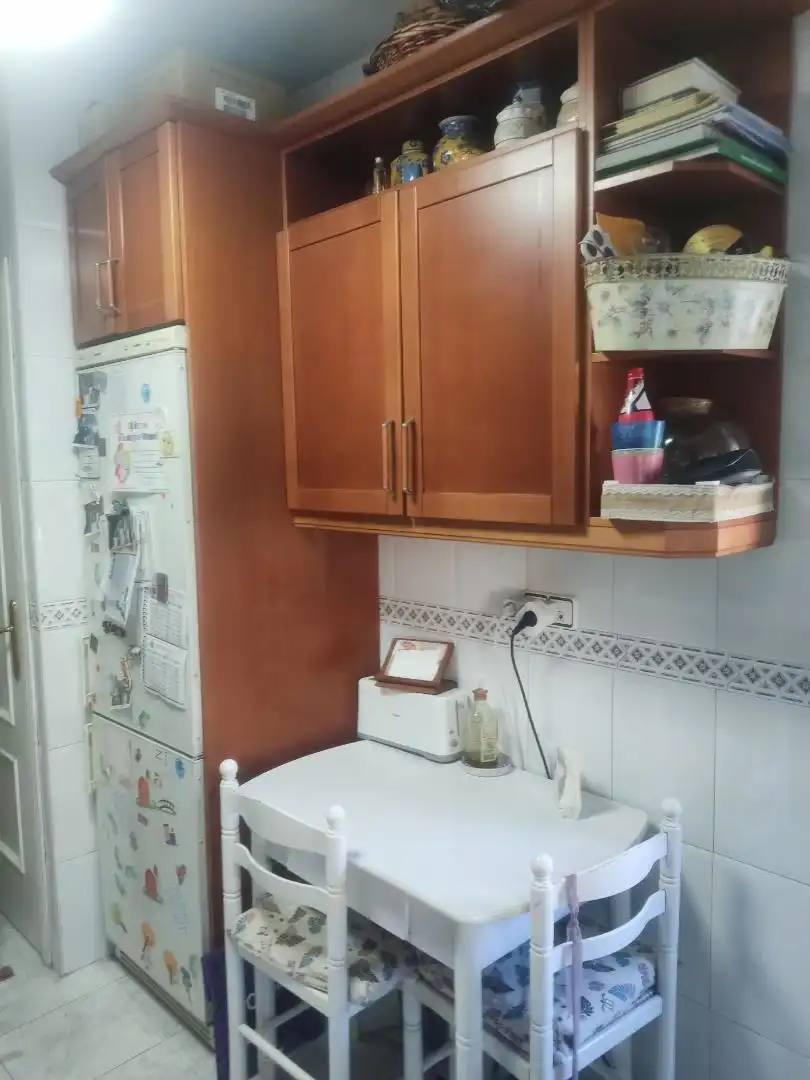 Pis en venda a Calle María la Judía, 10, Tablero Bajo - Arruzafilla Cuina de Pis en venda en Córdoba Capital amb Aire condicionat, Terrassa i Piscina