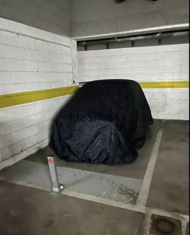 Garaje en Alquiler en Calle Sierra de Aitana, 7 en Villanueva de la Cañada ciudad