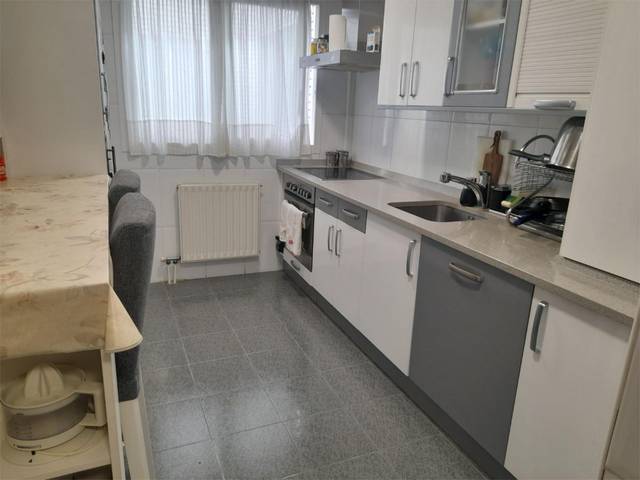 Apartamento en Alquiler en Calle Condes de Castilfalé, 13 en Universidad - Las Huelgas