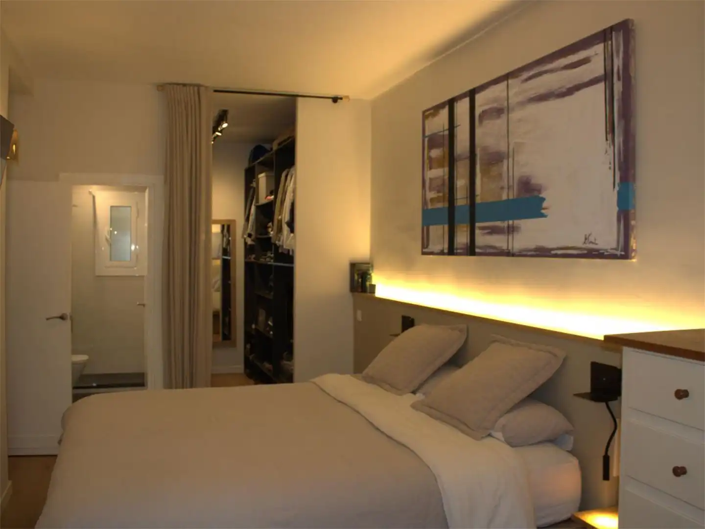 Habitación en Carrer de la Marina, 336, Sagrada Família Habitación de Piso para compartir en Barcelona con Aire acondicionado, Calefacción y Jardín privado