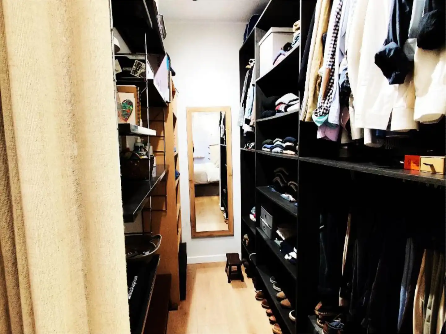 Habitación en Carrer de la Marina, 336, Sagrada Família Piso para compartir en Barcelona con Aire acondicionado, Calefacción y Jardín privado