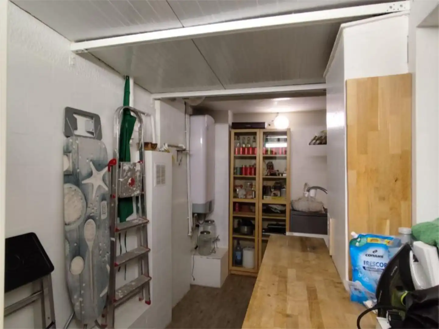 Habitación en Carrer de la Marina, 336, Sagrada Família Cocina de Piso para compartir en Barcelona con Aire acondicionado, Calefacción y Jardín privado