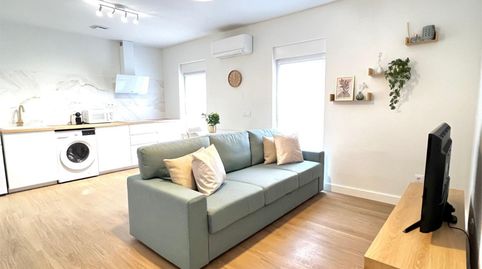 Foto 4 de Apartamento de alquiler en Calle Esperanza Sánchez Carrascosa, 32, Valdeacederas, Madrid Capital