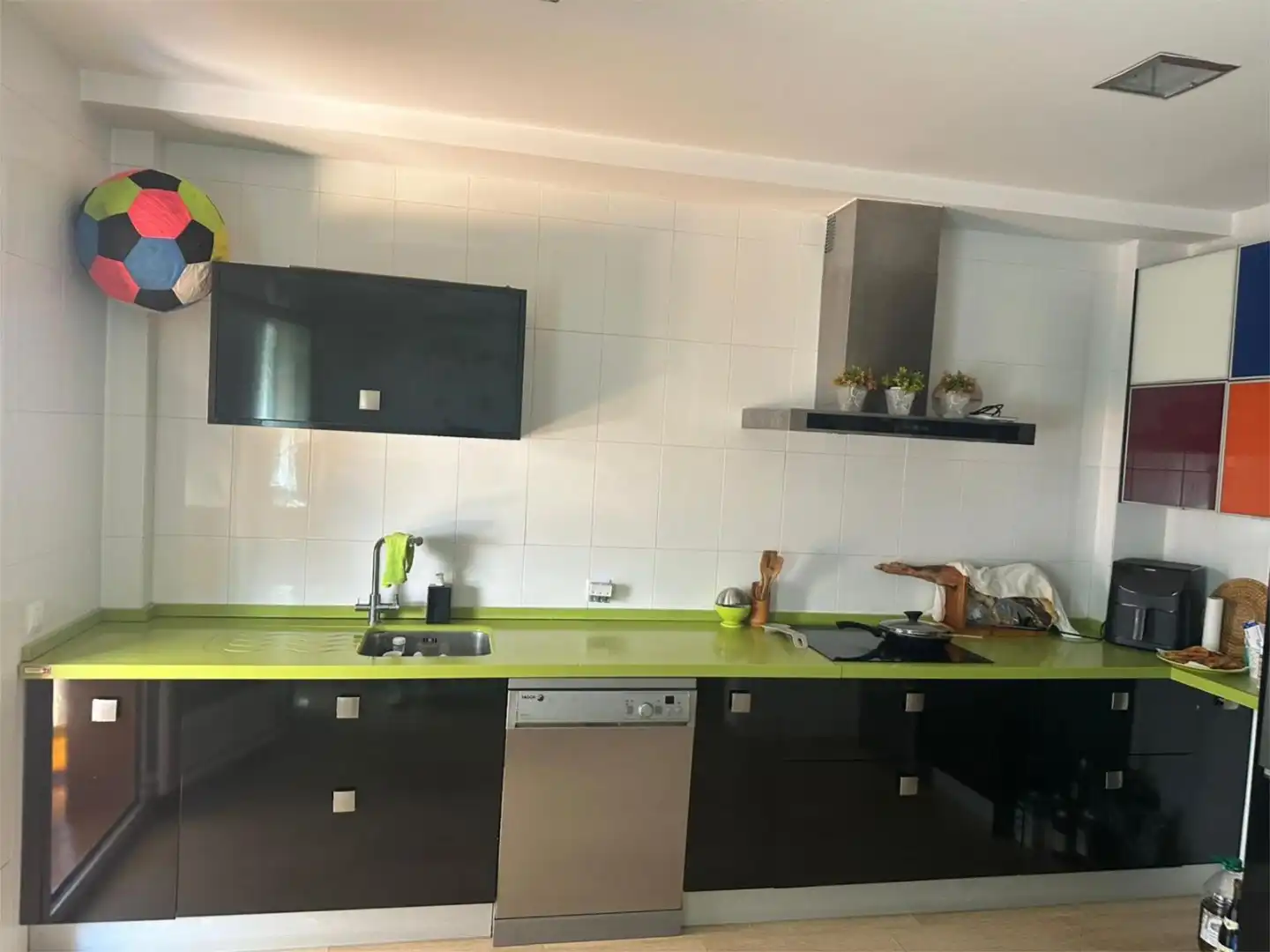 Kitchen of Flat for sale in Valdelacalzada  with Air Conditioner, Terrace and Storage room