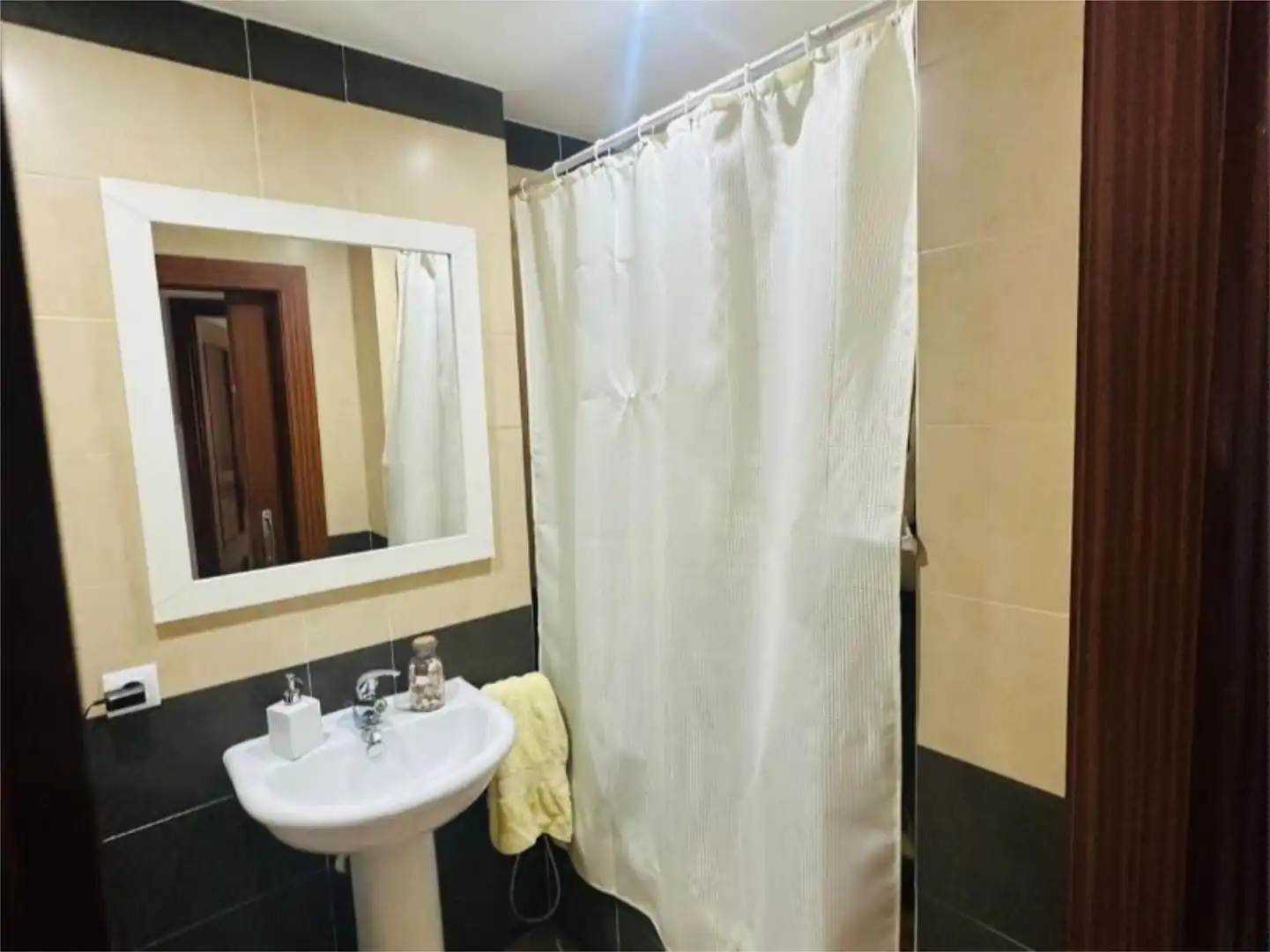 Bathroom of Flat for sale in Valdelacalzada  with Air Conditioner, Terrace and Storage room