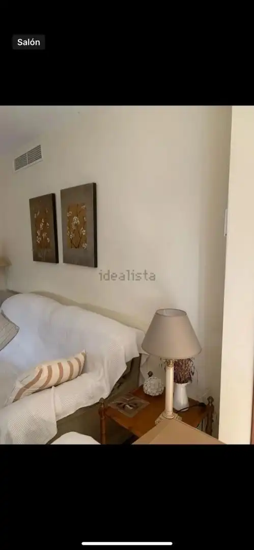 Einfamilien-Reihenhaus zum Verkauf in Calle Nécora, 5, Zahara Pueblo Schlafzimmer von Einfamilien-Reihenhaus zum Verkauf in Zahara de los Atunes mit Klimaanlage, Heizung und Privatgarten