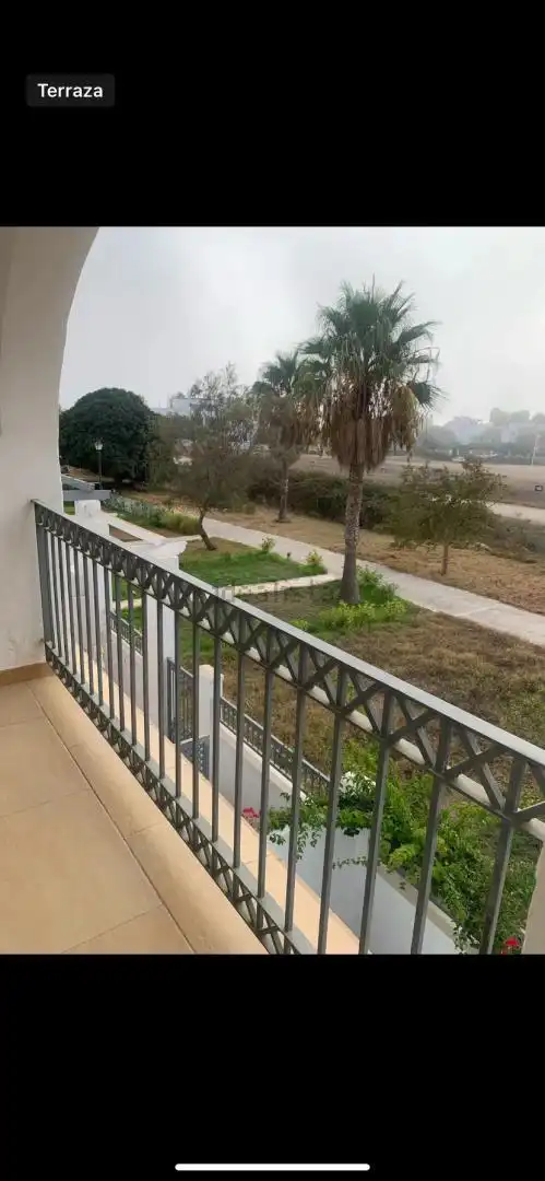 Einfamilien-Reihenhaus zum Verkauf in Calle Nécora, 5, Zahara Pueblo Einfamilien-Reihenhaus zum Verkauf in Zahara de los Atunes mit Klimaanlage, Heizung und Privatgarten