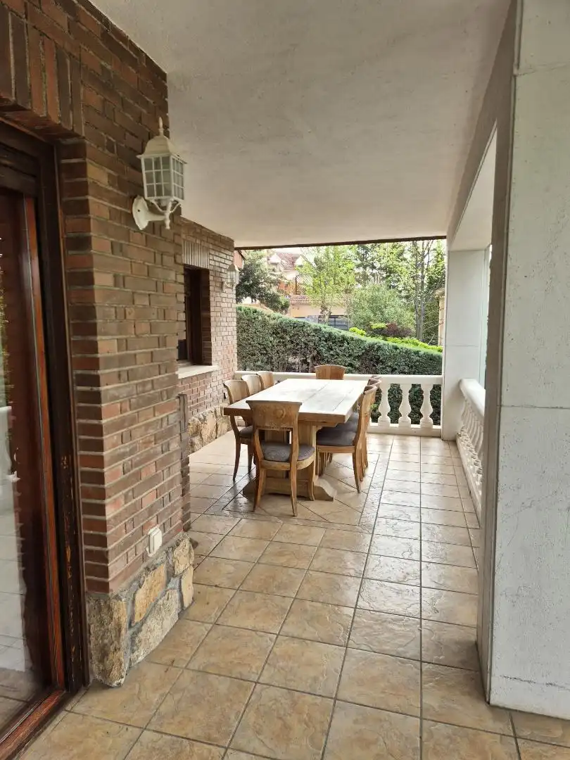 Casa o xalet de lloguer a Avenida del Perdigón, 17, Fuente del Fresno Terrassa de Casa o xalet de lloguer en Fuente del Fresno amb Terrassa, Piscina i Balcó