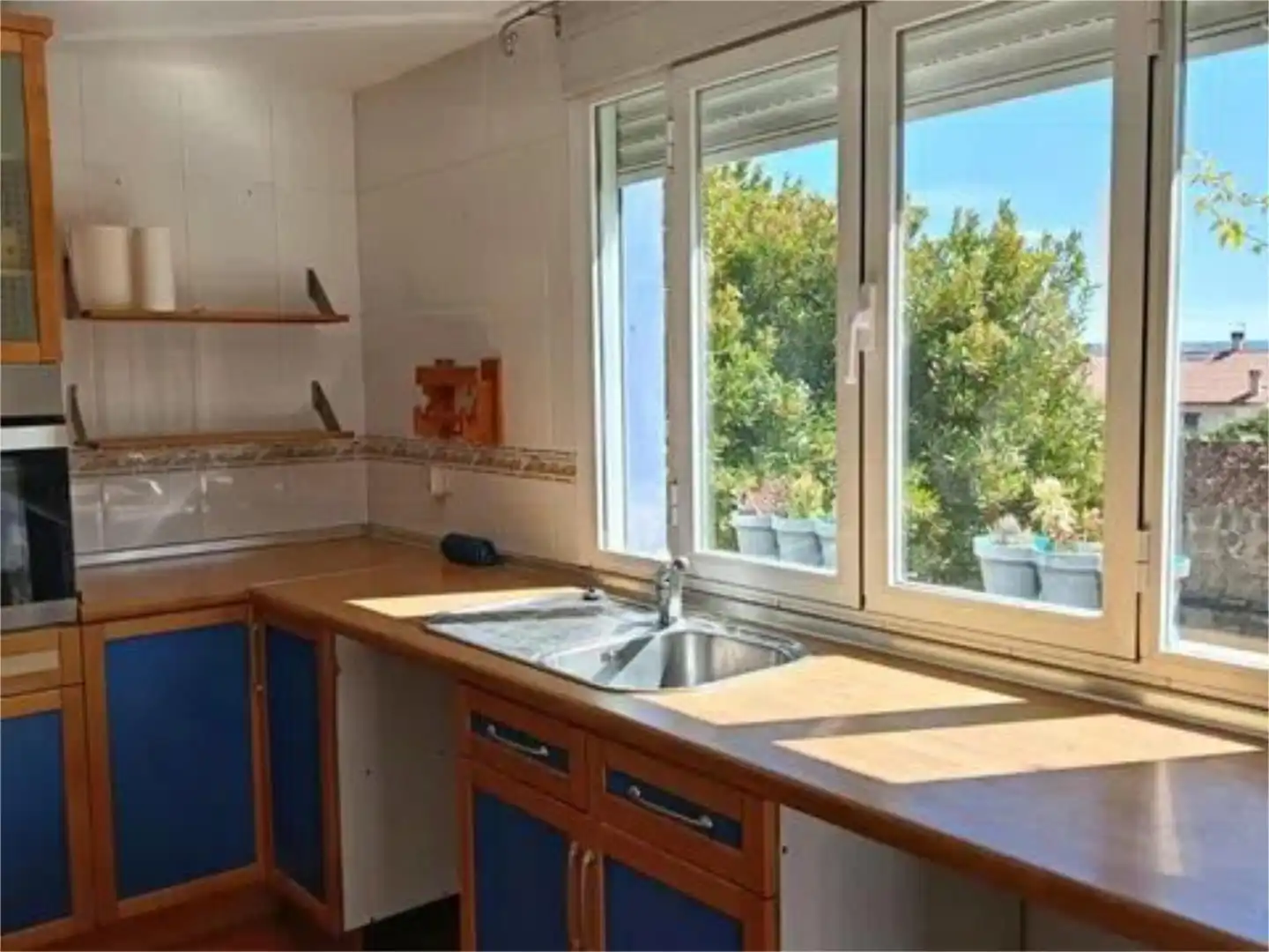 Casa o chalet en venta en Calle Buenos Aires, 7, Torrelaguna Cocina de Casa o chalet en venta en Torrelaguna con Calefacción, Jardín privado y Terraza