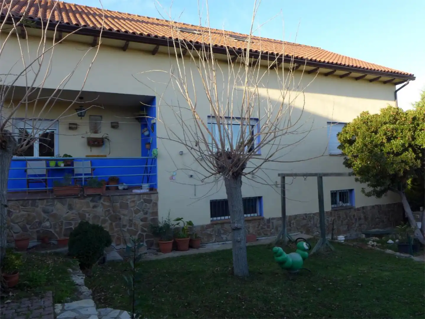 Casa o chalet en venta en Calle Buenos Aires, 7, Torrelaguna Vista exterior de Casa o chalet en venta en Torrelaguna con Calefacción, Jardín privado y Terraza