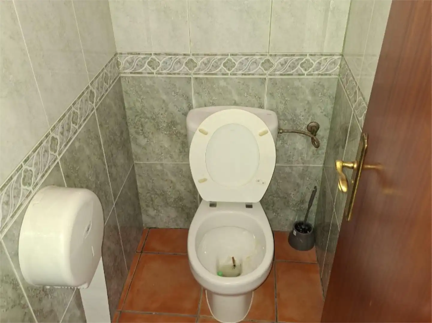Flat for sale in Avenida Redondela, 54, Redondela Bathroom of Flat for sale in Redondela with Air Conditioner, Heating and Private garden