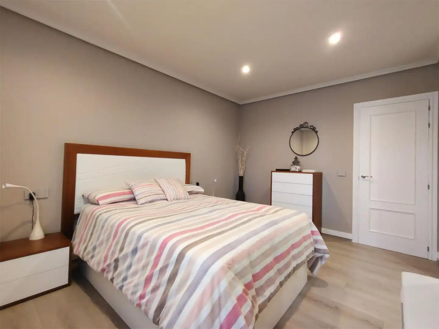 Houses for sale in Avenida Díaz Ovelar, 2, Villafranca del Bierzo Houses for sale in Avenida Díaz Ovelar, 2, Villafranca del Bierzo