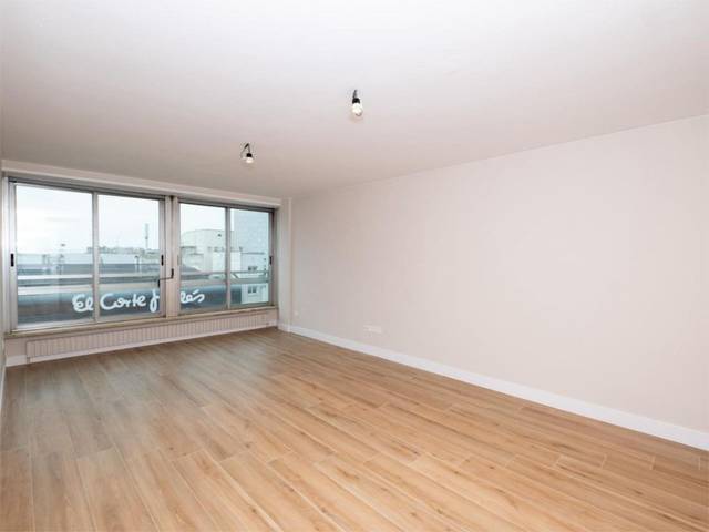 Piso en Venta en Paseo de la Independencia, 8 Dup en Paseo Independencia