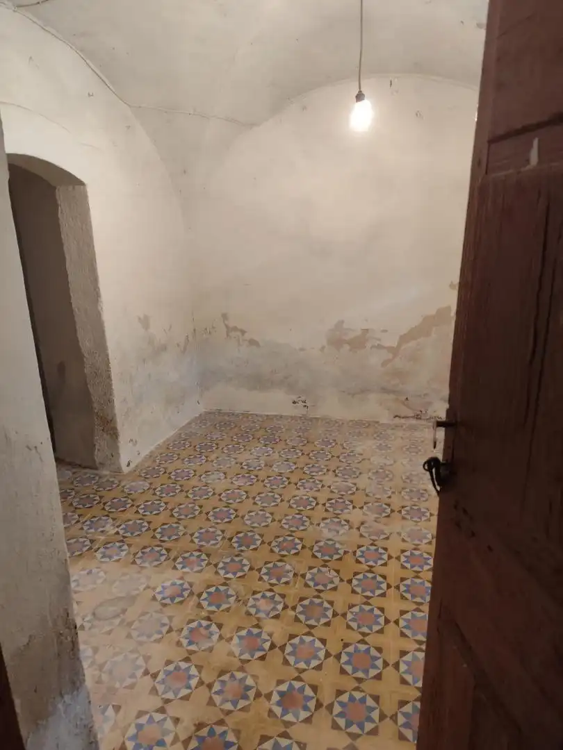 Casa adosada en venda en Torre de Santa María amb Balcó