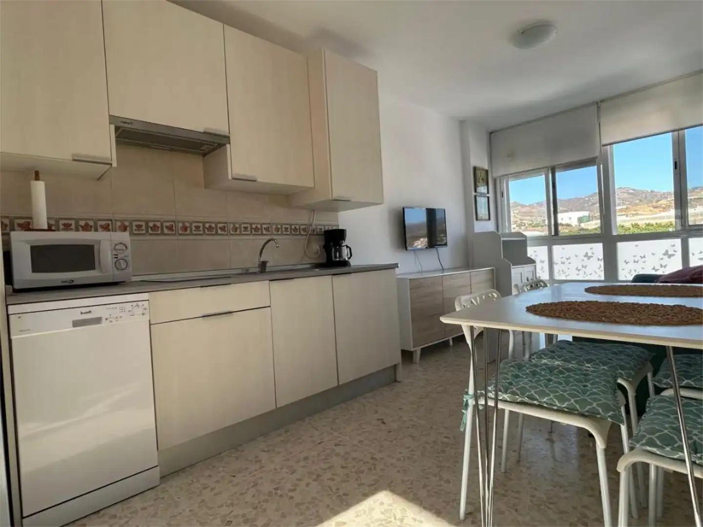 Piso de alquiler en Calle Jaén, 19, Urbanización Santa Rosa