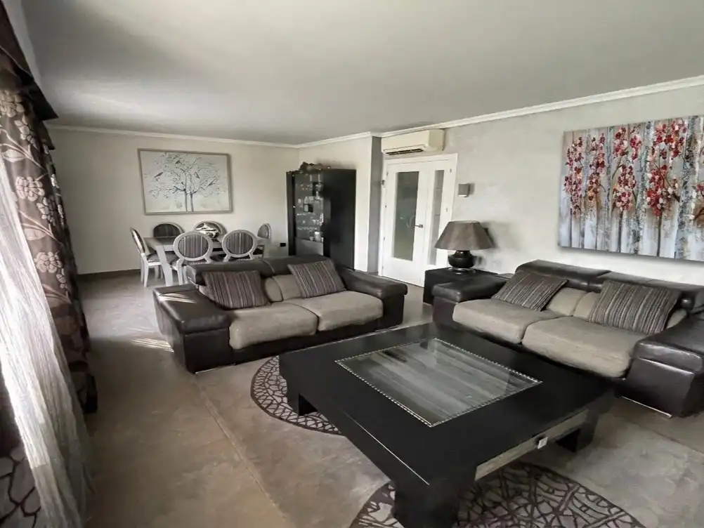 Haus oder Chalet zum Verkauf in Calle Madeira, 1, Señorío de Illescas Wohnzimmer von Haus oder Chalet zum Verkauf in Illescas mit Klimaanlage, Terrasse und Schwimmbad