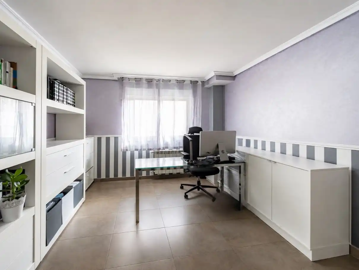 Houses for sale in Calle Madeira, 1, Señorío de Illescas Houses for sale in Illescas with Air Conditioner, Terrace and Swimming Pool