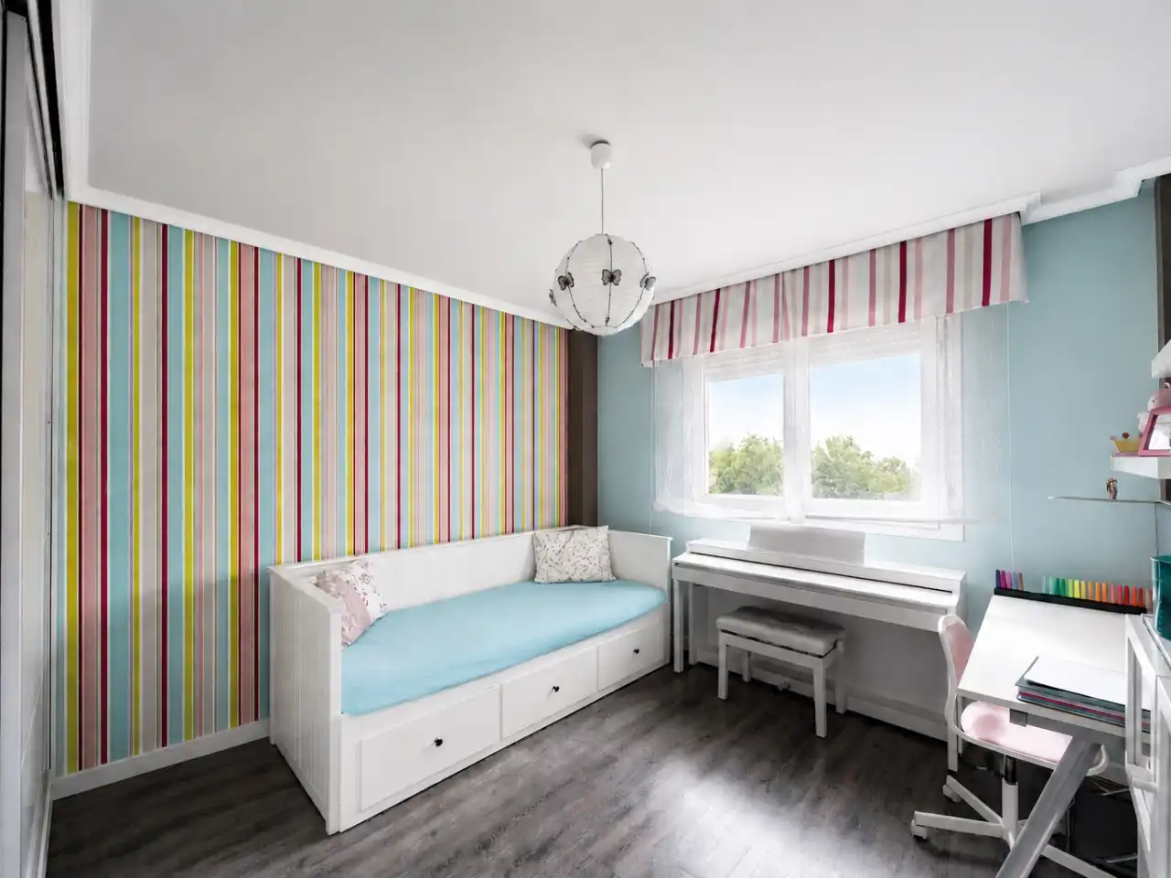 Houses for sale in Calle Madeira, 1, Señorío de Illescas Bedroom of Houses for sale in Illescas with Air Conditioner, Terrace and Swimming Pool