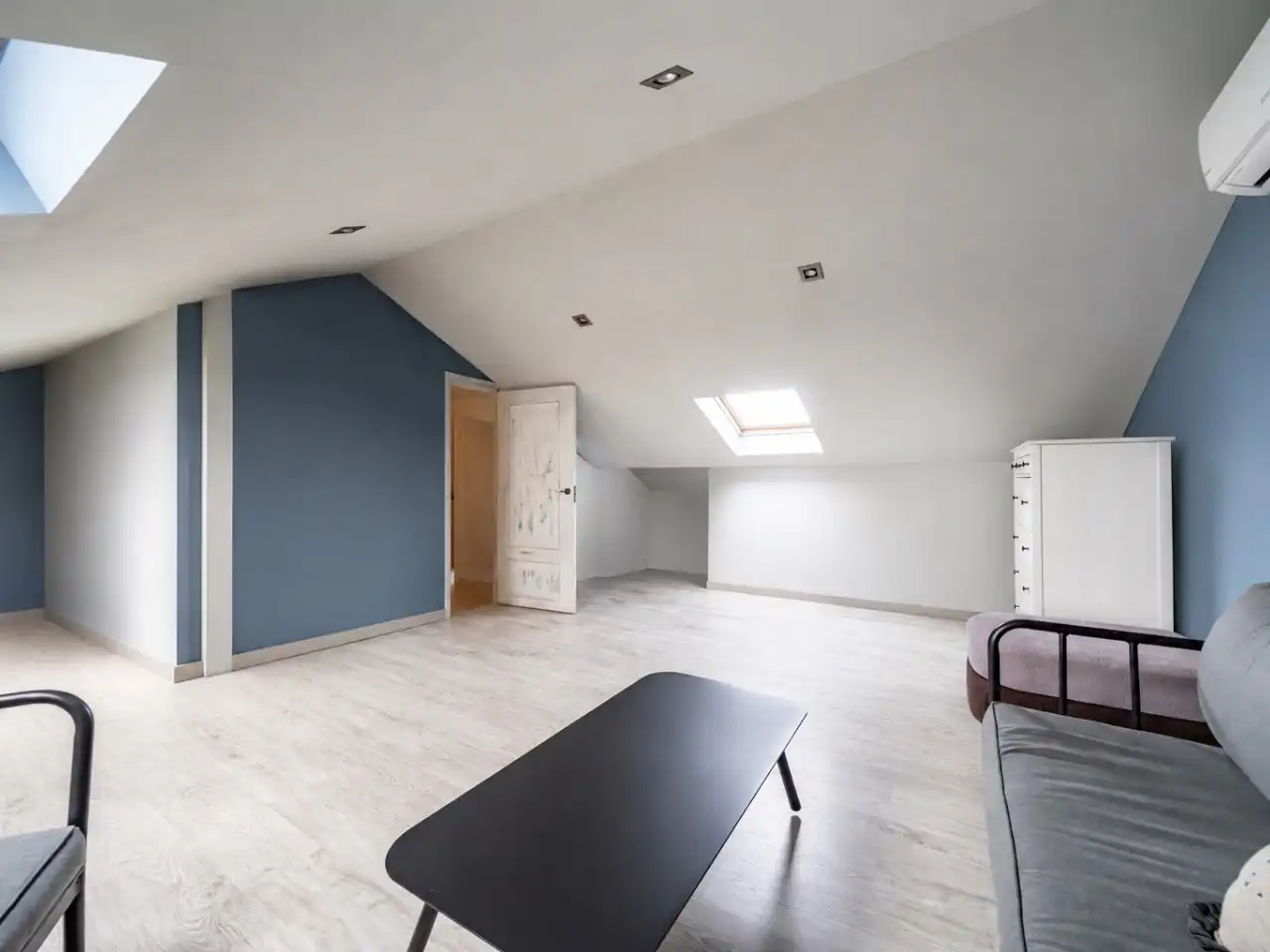 Houses for sale in Calle Madeira, 1, Señorío de Illescas Houses for sale in Illescas with Air Conditioner, Terrace and Swimming Pool