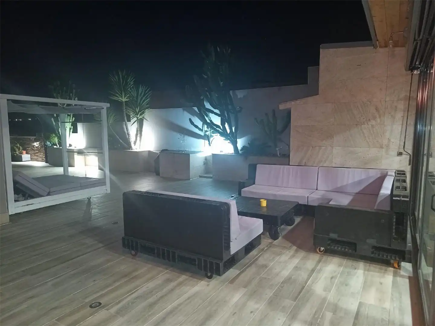 Casa adosada en venda a Carrer Dels Clavells, 4, Els Pallaresos Terrassa de Casa adosada en venda en Els Pallaresos amb Aire condicionat, Terrassa i Piscina