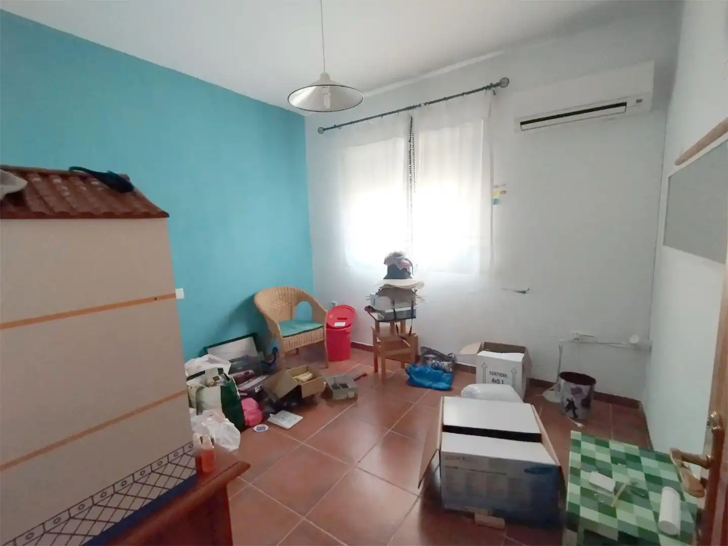 Casa adosada en venda a Calle Begonia, 4, Sierra de Yeguas Dormitori de Casa adosada en venda en Sierra de Yeguas amb Aire condicionat, Calefacció i Jardí privat