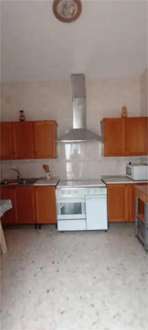 Casa o xalet en venda a Marmolejo Cuina de Casa o xalet en venda en Marmolejo