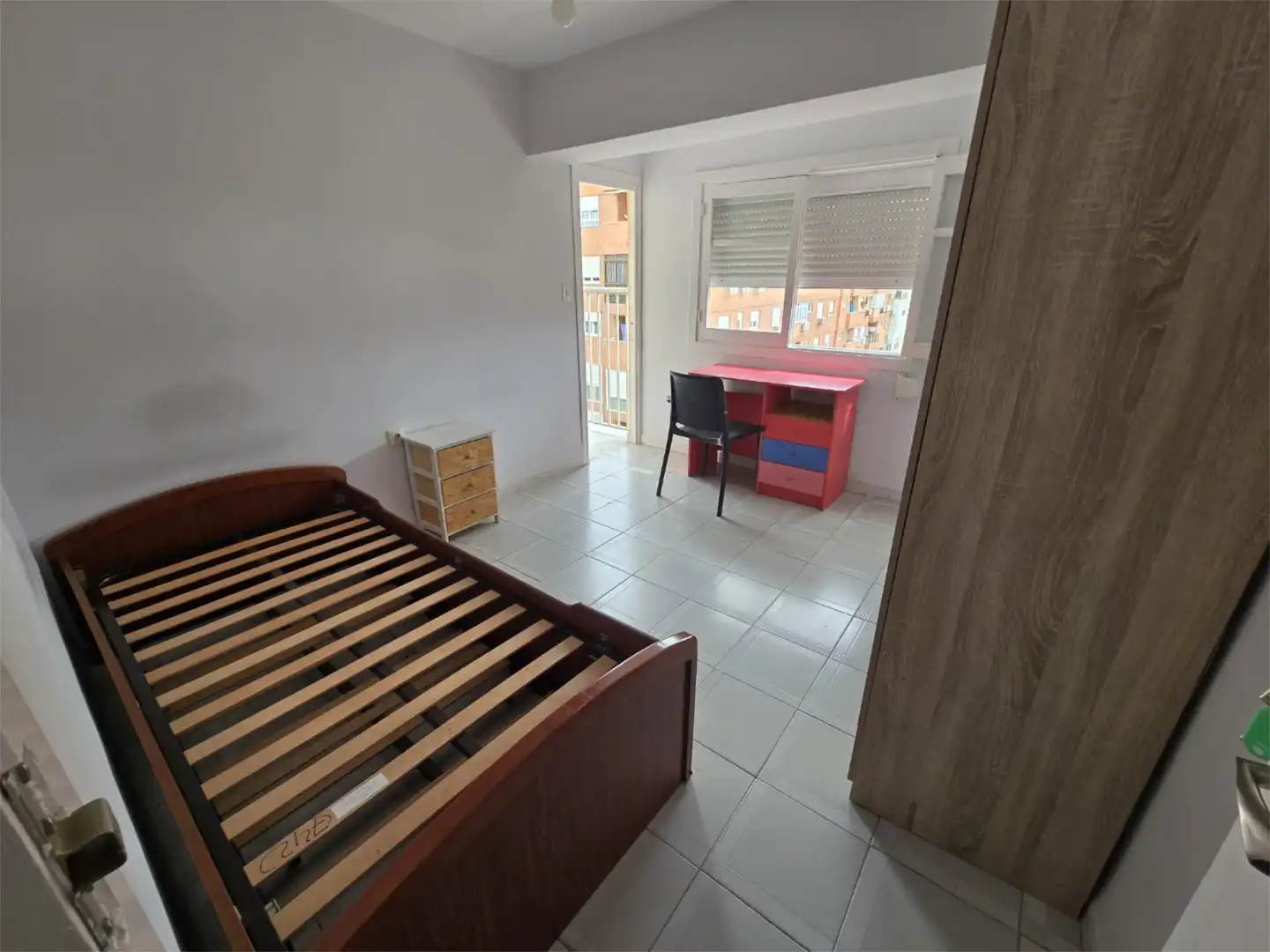 Room in Avenida Alhambra, 17, Ciudad Jardín - Tagarete - El Zapillo