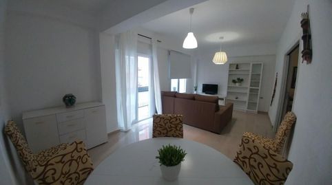 Foto 2 de Piso de alquiler en Avenida Catedratico Soler, 46, Benalúa, Alicante / Alacant