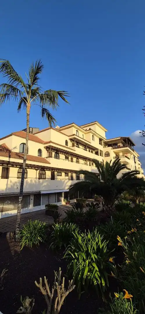 Vista exterior de Planta baixa en venda en Puerto de la Cruz amb Balcó
