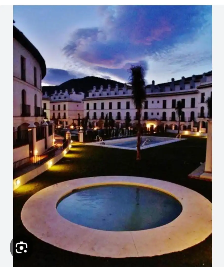 Jardín de Piso en venta en Vélez de Benaudalla con Aire acondicionado, Terraza y Piscina