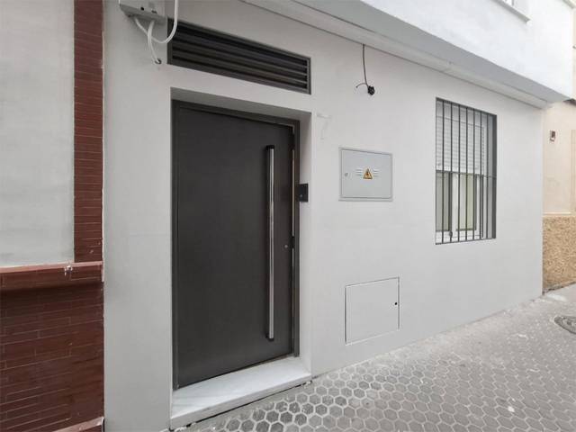 Apartamento en Alquiler en Calle Évora, 7 en El Cerro
