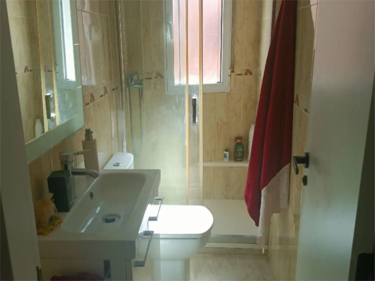 Detached homes for sale in Carrer Nou D'octubre, 29, Gilet Bathroom of Detached homes for sale in Gilet with Air Conditioner, Terrace and Swimming Pool