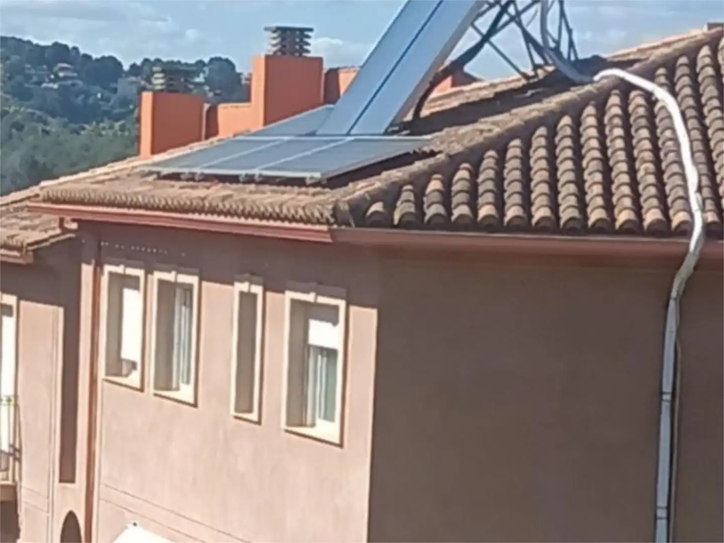 Detached homes for sale in Carrer Nou D'octubre, 29, Gilet Exterior view of Detached homes for sale in Gilet with Air Conditioner, Terrace and Swimming Pool