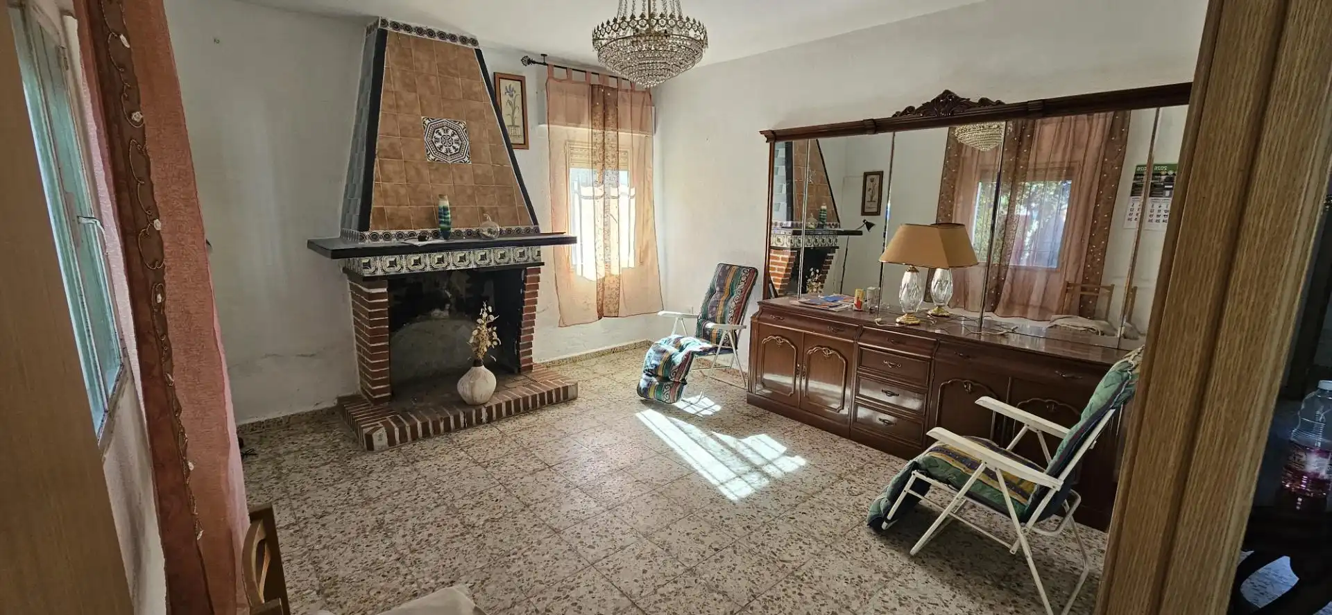 Country house zum Verkauf in Camino Mejorada, Km. 1, Tres Olivos - La Piedad Wohnzimmer von Country house zum Verkauf in Talavera de la Reina mit Schwimmbad