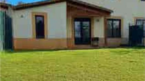Foto 2 de Casa o chalet en venta en Cardeñadijo, Burgos