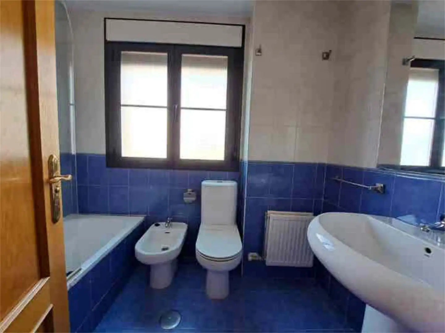 Baño de Casa o chalet en venta en Cardeñadijo con Terraza