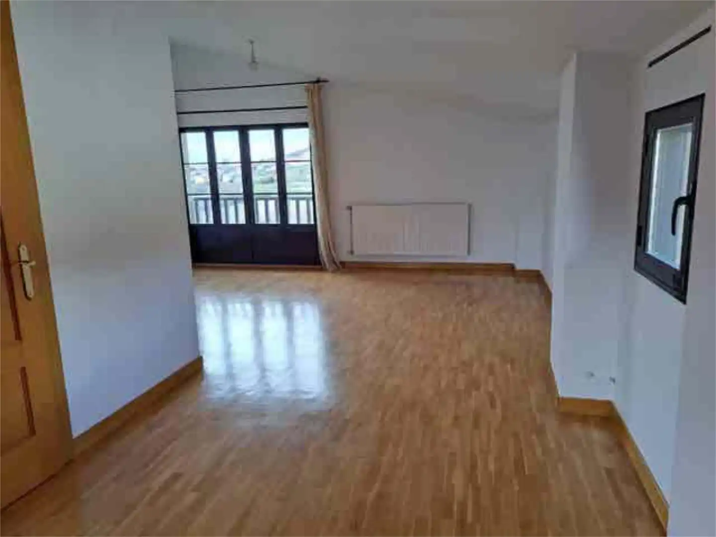 Sala de estar de Casa o chalet en venta en Cardeñadijo con Terraza