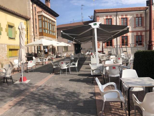 Local comercial en Venta en Plaza la Constitución, 14 en Villagonzalo Pedernales