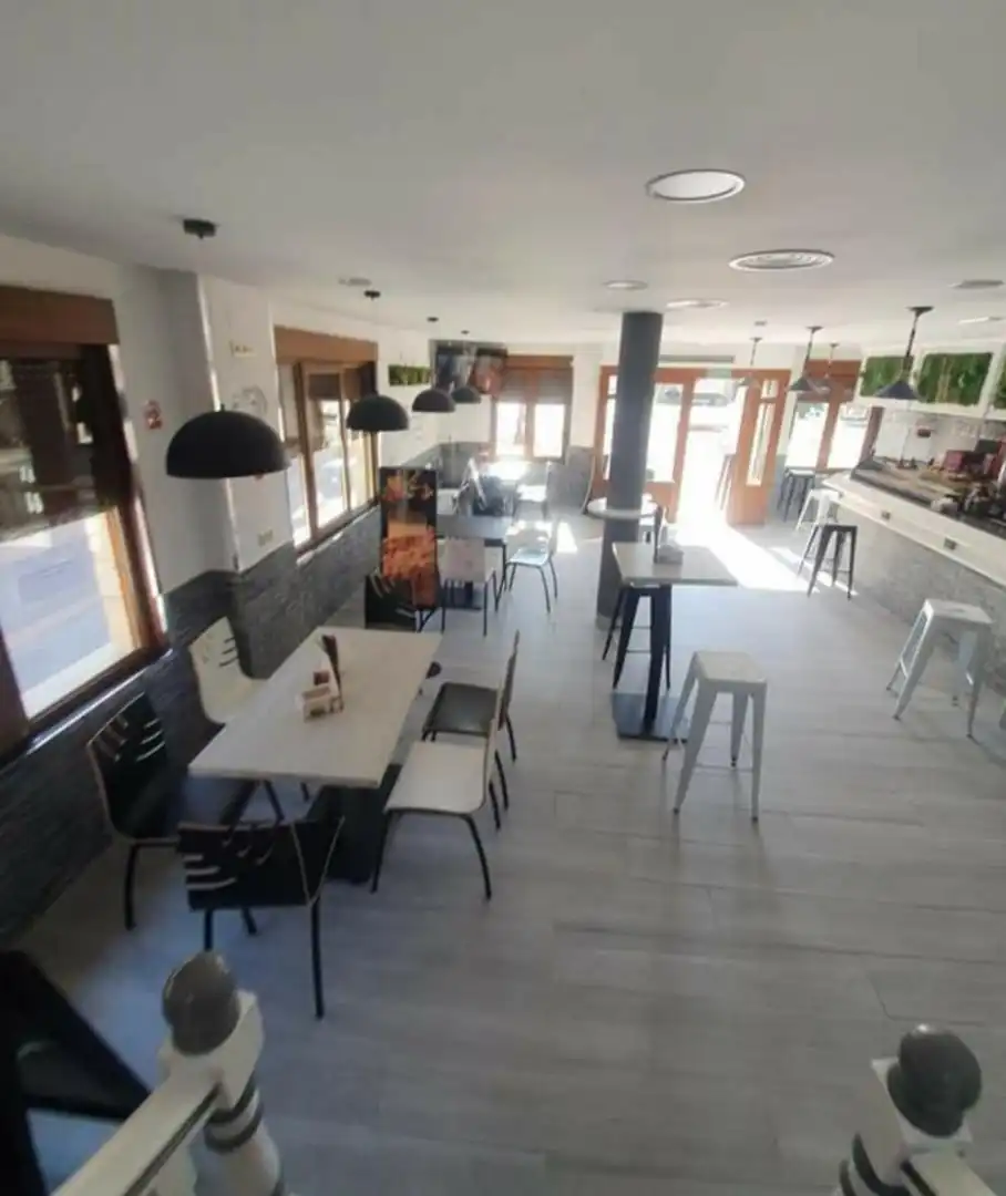 Commercial properties for sale in Villagonzalo Pedernales  with Air Conditioner