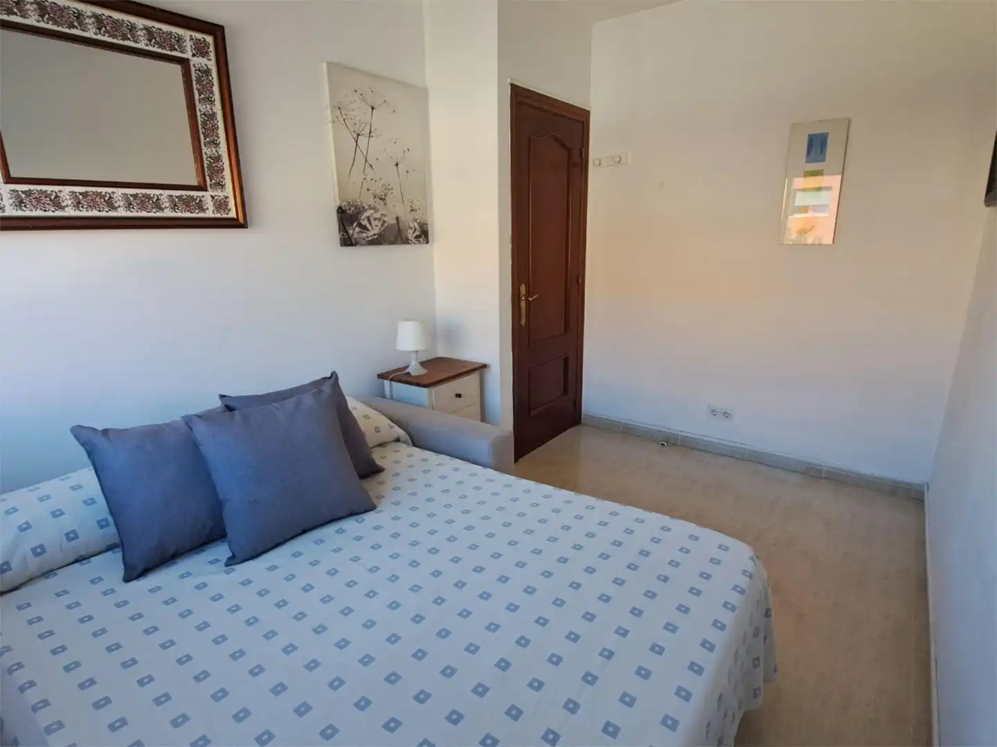 Casa adosada en venta en Doctor Freud, 2, Bonavista Habitación de Casa adosada en venta en El Vendrell con Terraza, Piscina y Balcón