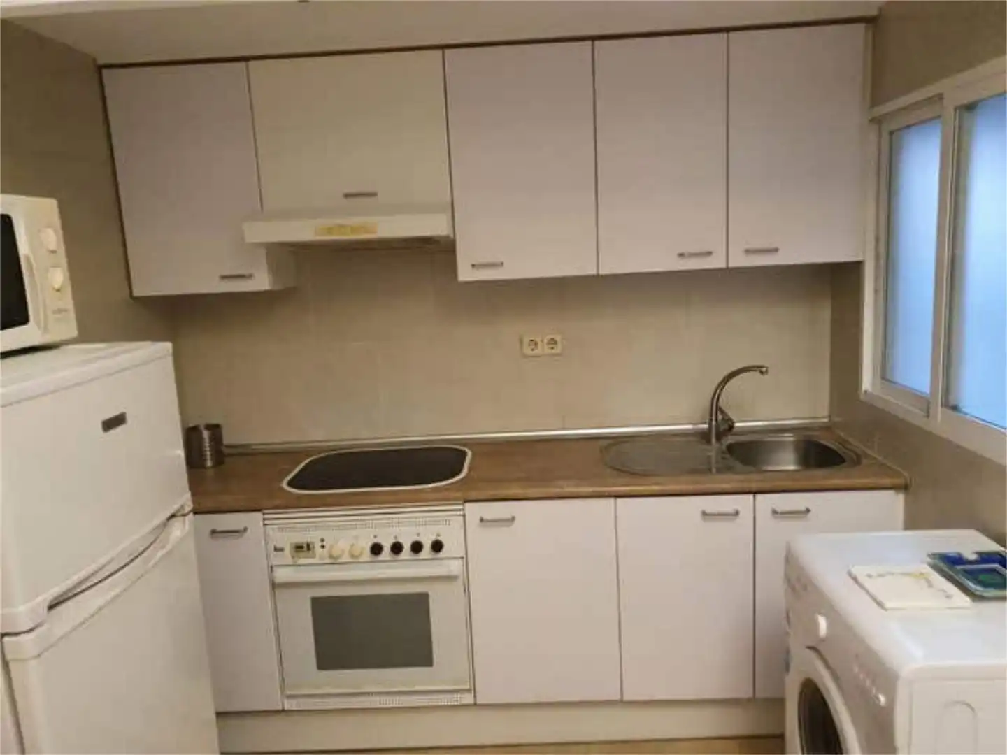 Kitchen of Apartments for rent in  Madrid Capital