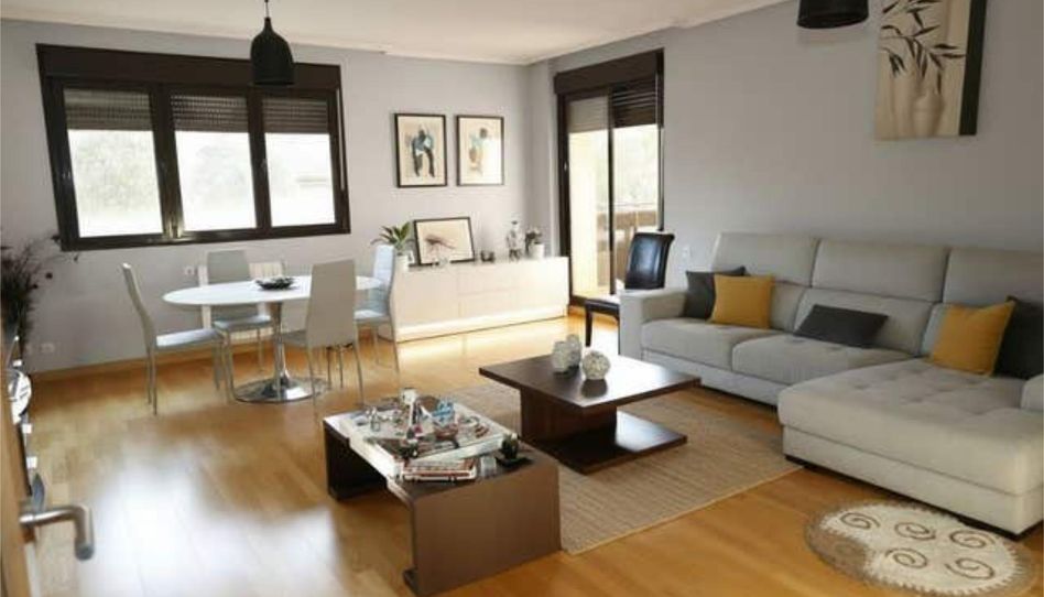 Piso en venta en Centro, Rivas-Vaciamadrid - imagen 1 Foto 1 de Piso en venta en Centro, Rivas-Vaciamadrid