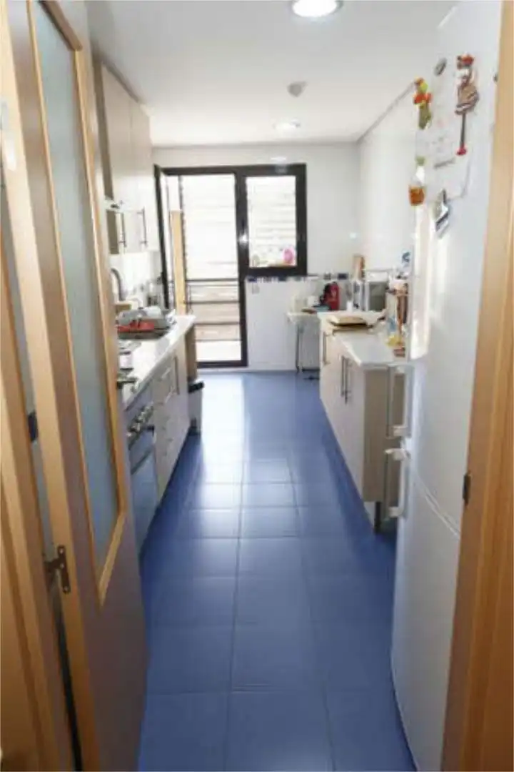 Piso en venta en Centro Cocina de Piso en venta en Rivas-Vaciamadrid con Calefacción, Jardín privado y Terraza