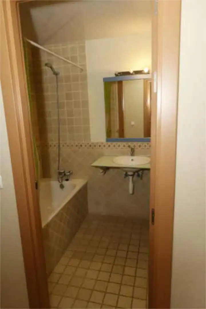 Piso en venta en Centro Baño de Piso en venta en Rivas-Vaciamadrid con Calefacción, Jardín privado y Terraza