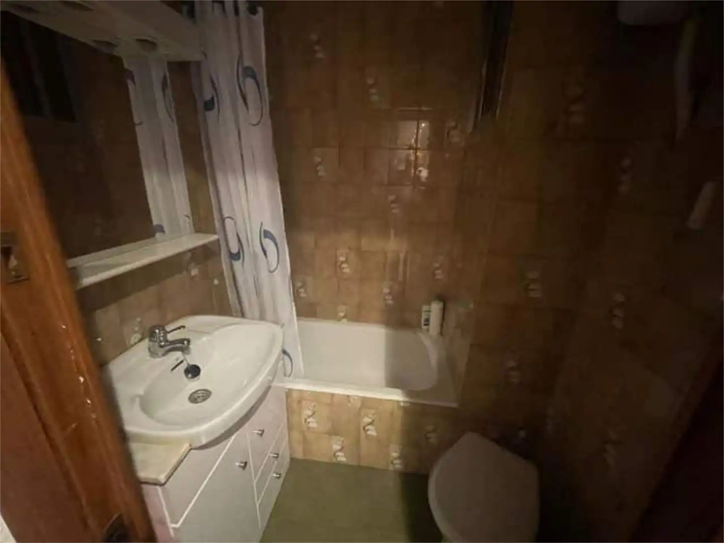 Flat for sale in Las Fuentes Bathroom of Flat for sale in Zaragoza
