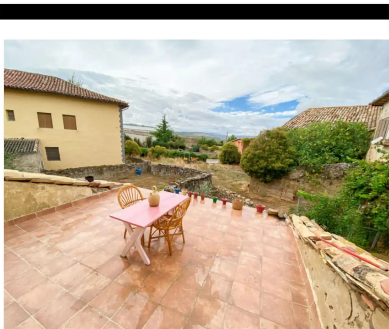 Terrassa de Finca rústica en venda en Urriés amb Jardí privat, Terrassa i Traster